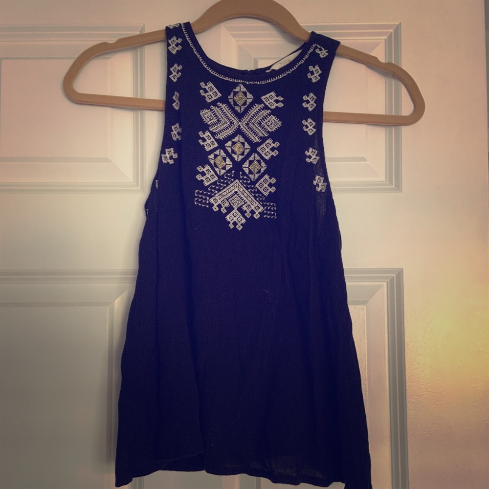 High chest tank top